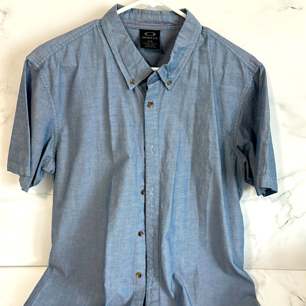Oakley Men's Blue Dress Shirt